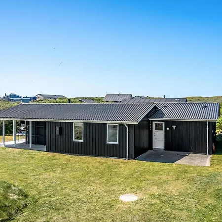 Stunning Home In Lokken With Wifi بيت للعطل *