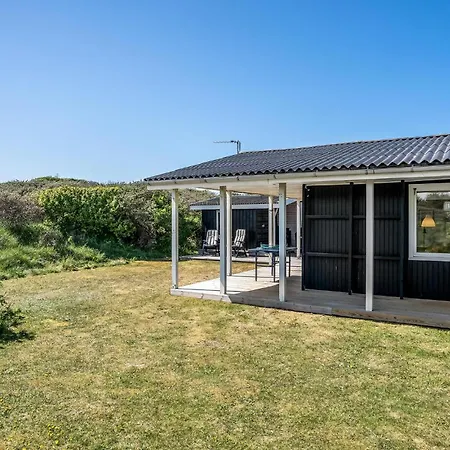بيت للعطل Stunning Home In Lokken With Wifi